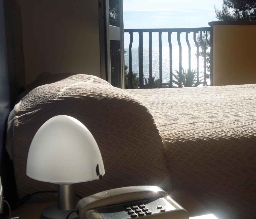 Hotel Quattropalme 托尔托雷托 外观 照片